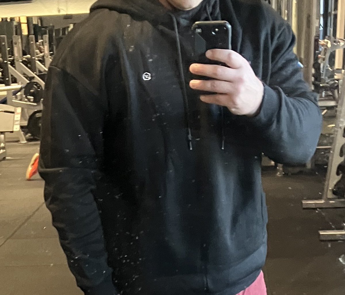 It’s that time of the day-offering reps to the god of gains 💪🏽 

They might be viewed as irrelevant, nonexistent and at 0, but at least I got this comfortable pump cover to rep to the gym for free. Thanks! <a href="/projectPXN/">Phantom Network</a>