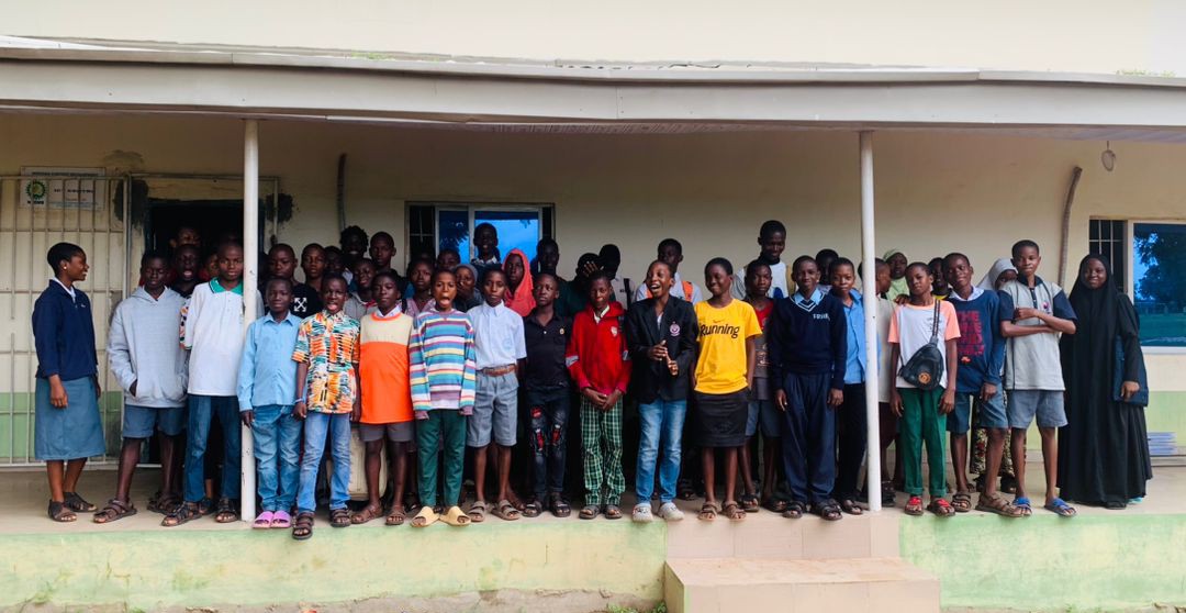 EdenTechie's tweet photo. Wrapped up an incredible journey at the @TechbridgersNG Boot Camp! 🎉 It’s been amazing watching these kids grow their skills over the past few weeks. Proud of all they've achieved! Big thanks to @TechbridgersNG for making it all happen!  #TechEducation #FutureInnovators #STEM https://t.co/lJddKN5Apc