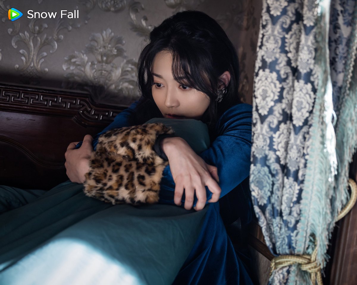 How about experiencing the fantasy life together?🫶

All episodes of #SnowFall are availablle on #WeTV👉bit.ly/4c2tNQv

Starring #GaoWeiguang #OuyangNana #WINWIN #HuangMengying 

#冰雪谣 #VengoGao #高伟光 #欧阳娜娜 #DongSicheng #董思成 #黄梦莹 #WeTV #WeTVAlwaysMore