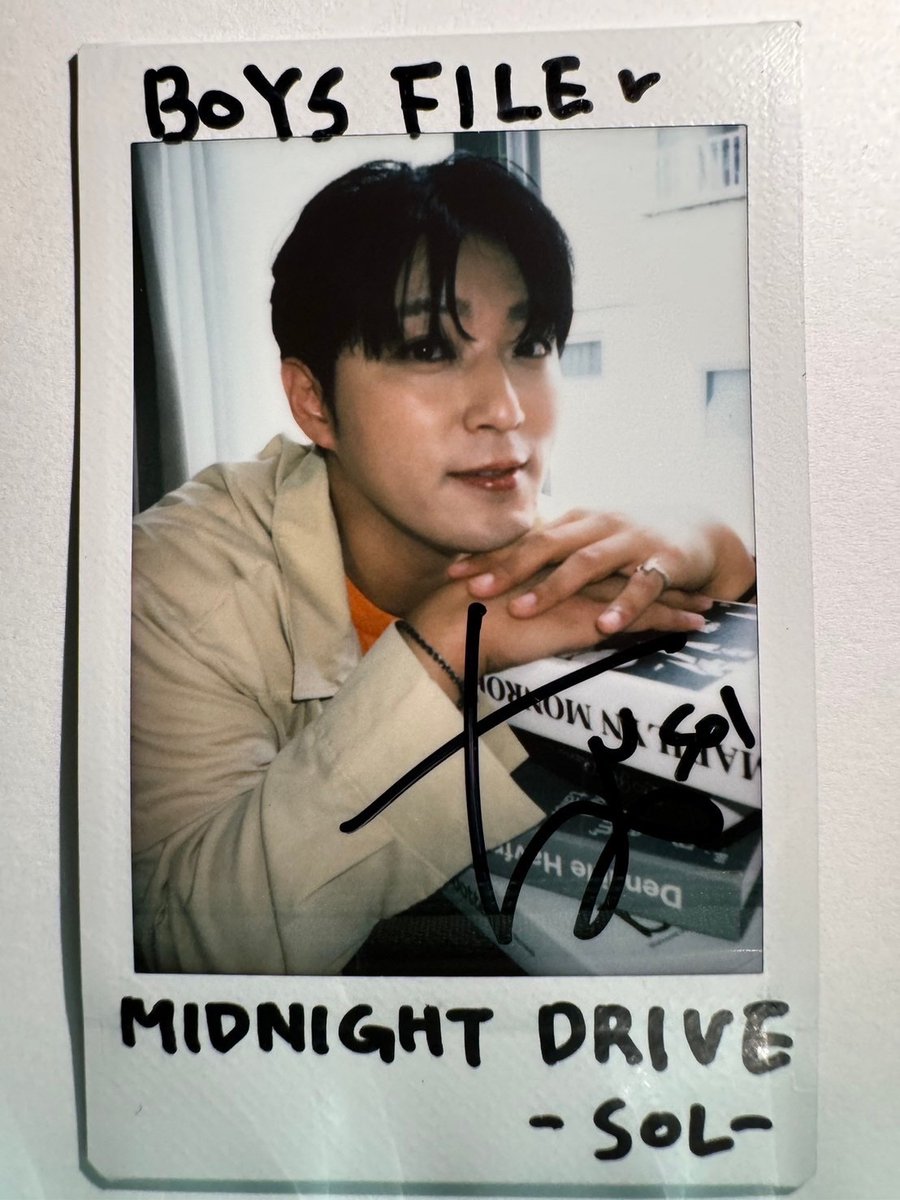 boysfile_jp's tweet photo. 【フォロー＆RP企画】 
『BOYS FILE Vol.17 LIFE』 発売中！🗽✨

本日は #MIDNIGHTDRIVE の #SOL さんです！

(@boysfile_jp)と(@solsol5)を 
フォロー&amp;このポストをRPしたら応募完了！ 
※発送は10月末以降

■応募期間は2024年10月20日23:59迄■
ぜひGETしてね！
#BOYSFILE https://t.co/uJ2mNwMjua