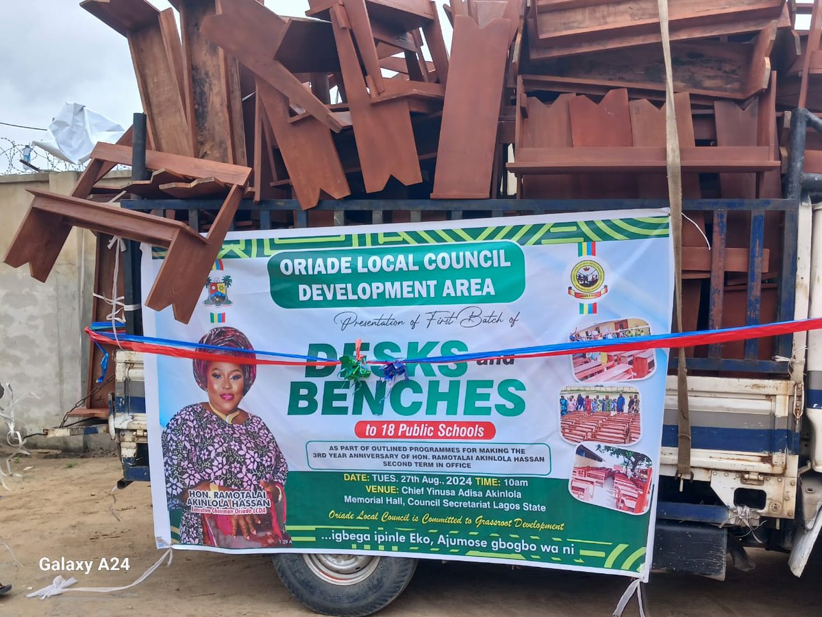Ramotalai001's tweet photo. Official Presentation Of The First Batch Of New Desks And Benches To Public Schools In Oriade LCDA
As the Executive Chairman of Oriade LCDA, Lagos State, I am pleased to announce that we have presented the first batch of new desks and benches to schools in our community on https://t.co/VbauIVXruB