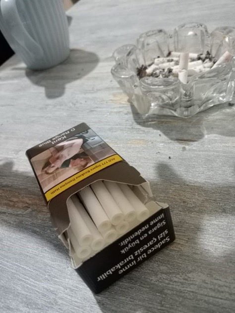 +kahvaltı ettin mi 
-evet 

kahvaltı;