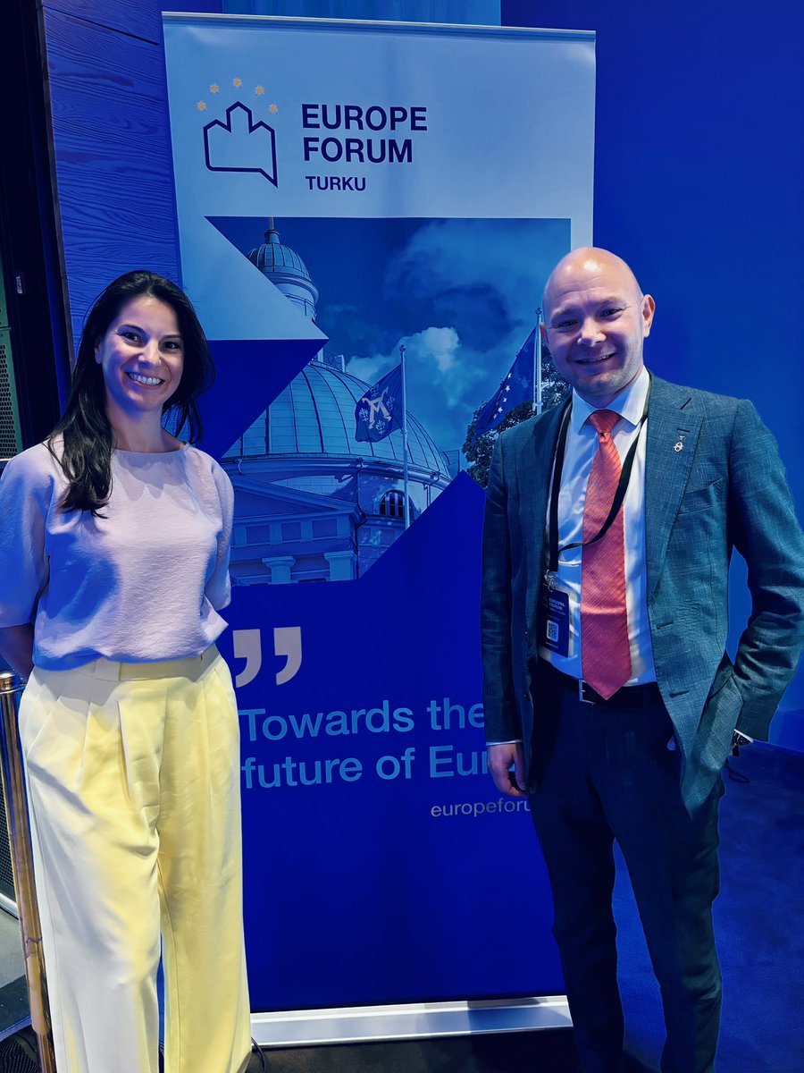 _MiraMaria_'s tweet image. Happy to have  @SMEunited @VCWillems &amp;amp; @petrisalminen in Turku @Eurooppafoorumi !🇪🇺🇫🇮

Honoured to also meet PM @PetteriOrpo, discussing  priorities and growth recipies for European crafts and SMEs.

#ThinkSmallFirst