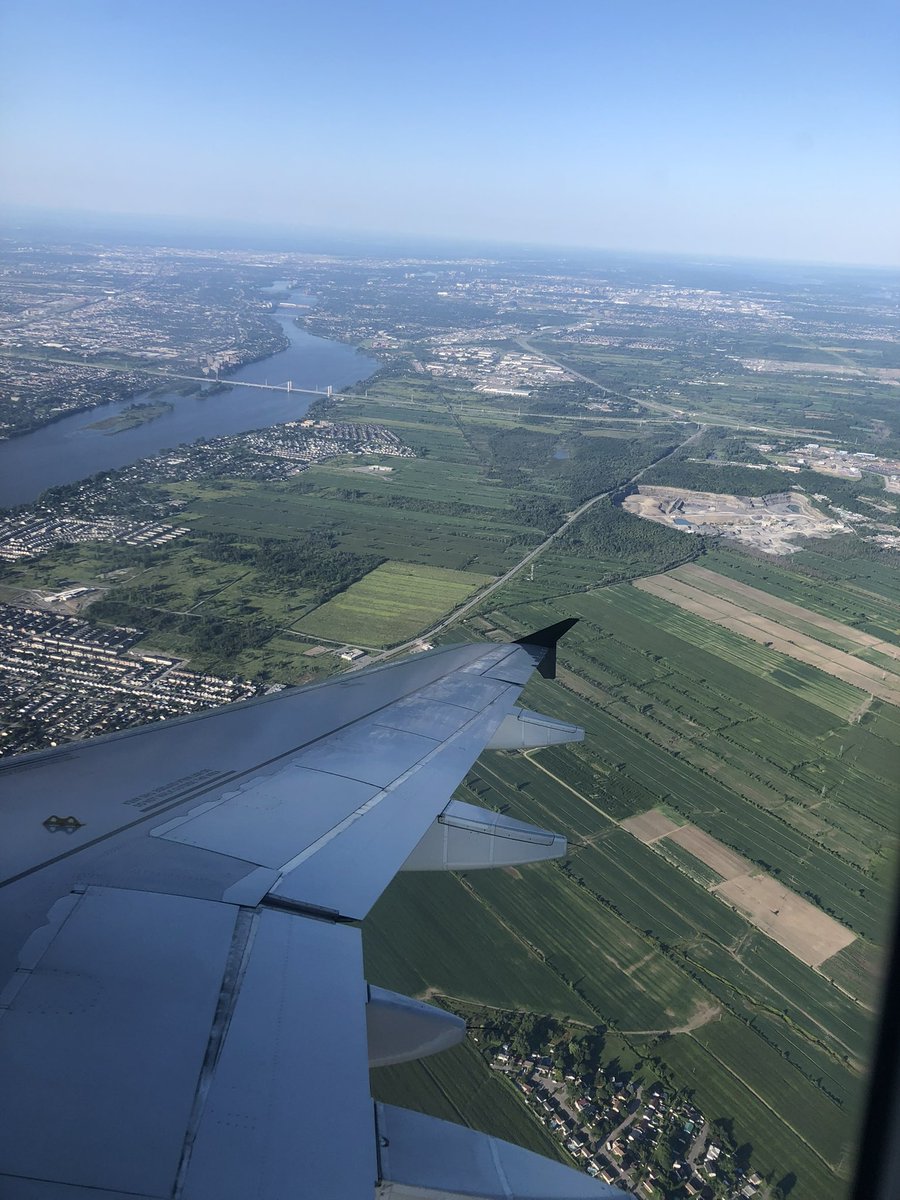 OoberMCGoober's tweet photo. Looks like the plane was breaking apart https://t.co/Vrvtz1Wz8l
