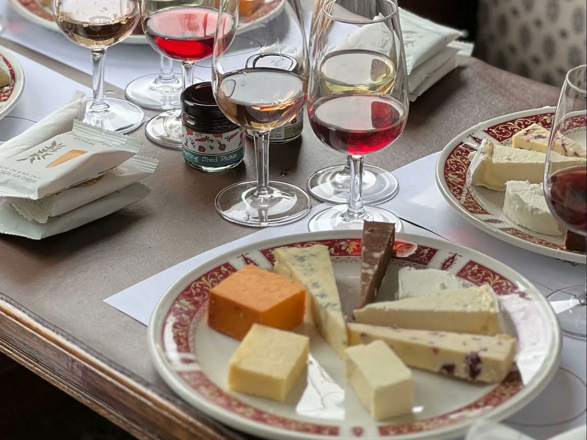 Calling all cheese 🧀 and Wine 🍷 lovers. Cromford Cheese Shop are teaming up with Amber Valley Vineyard to deliver you a superb cheese and wine tasting evening on Thurs 12th Sept. Full info below...
ow.ly/pjMF50T8stj