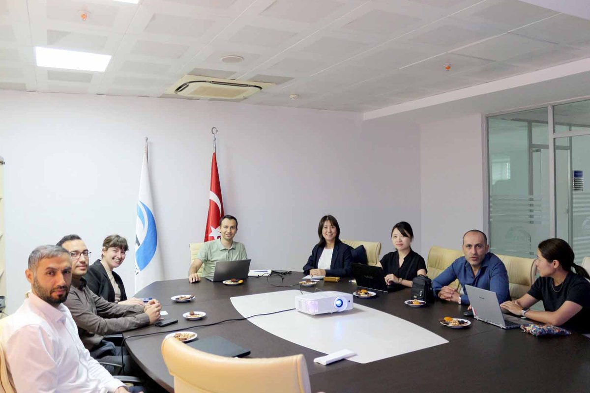 firatkalkinma's tweet photo. Japonya Uluslararası İşbirliği Ajansı tarafından desteklenen ajansımızın da yararlanıcısı olduğu "Türkiye'de Tarıma Dayalı Sanayi'de Rekabet Gücünün Artırılması Projesi" kapsamında Malatya ve Elazığ'da toplantılara ve saha ziyaretlerine devam edildi.

@TCSanayi 
@KalkinmaAjansGM https://t.co/BqBAGAcvLQ