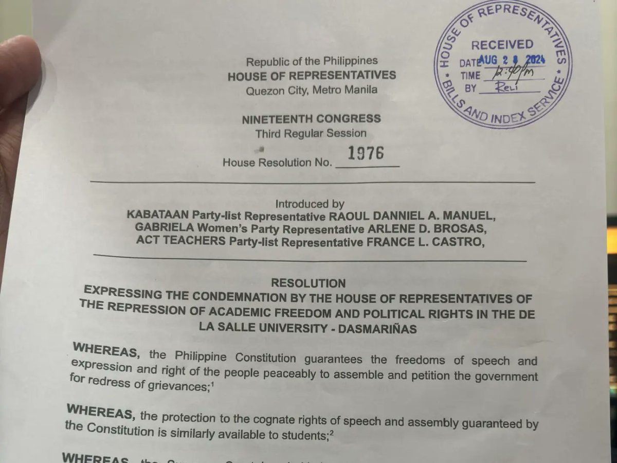 CCLasallians's tweet photo. Read: https://t.co/qWh5jns8qu

#UpholdAcademicFreedom
#HandsOffPaoloTarra https://t.co/bGMi8sJFk6