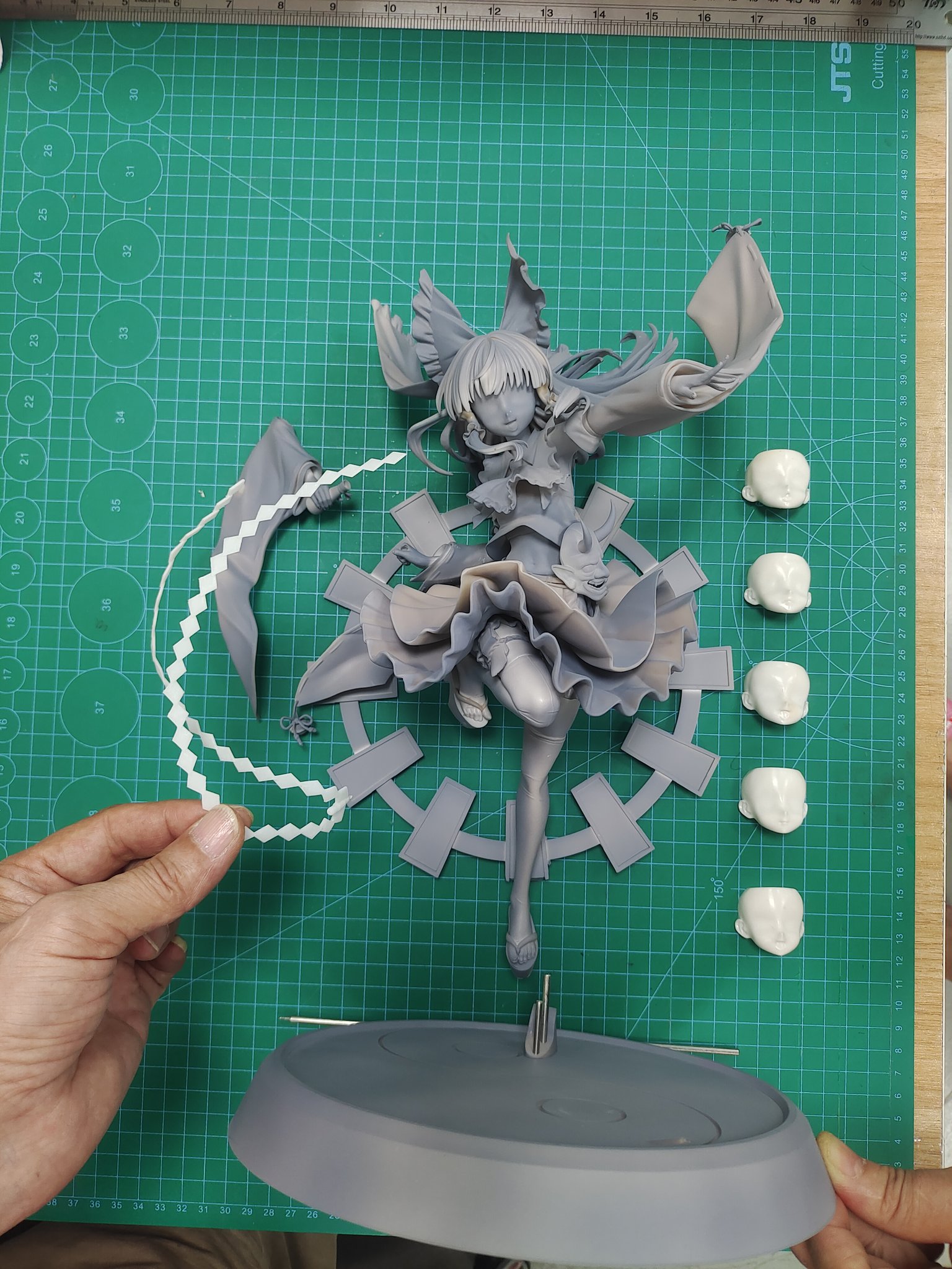 東方Project 永遠の巫女 博麗霊夢 完成品 豪華版 【MAGI ARTS】 中古即納】[FIG]永遠の巫女 博麗霊夢(はくれいれいむ) 豪華版
