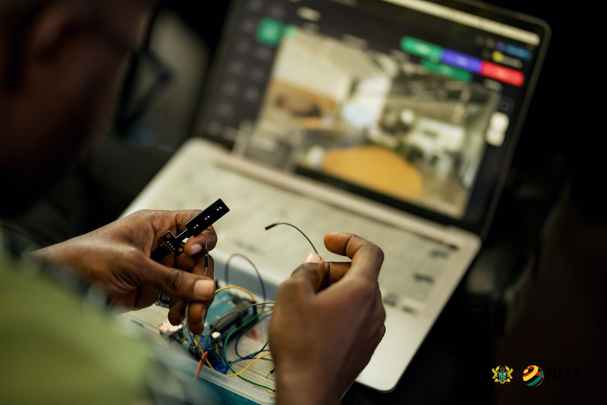 NITAGhana's tweet photo. Highlights from yesterday, Day Two of The Maiden National ICT Week. We had a Demonstration from IOT STEM of @KofiAnnanICT and a very wonderful presentation from @innovareafrica one of our sponsors.
#NationalICTWeek24 #NICTW #NationalICTWeek #NITAGhana #Tech https://t.co/0oMnHXPBQv