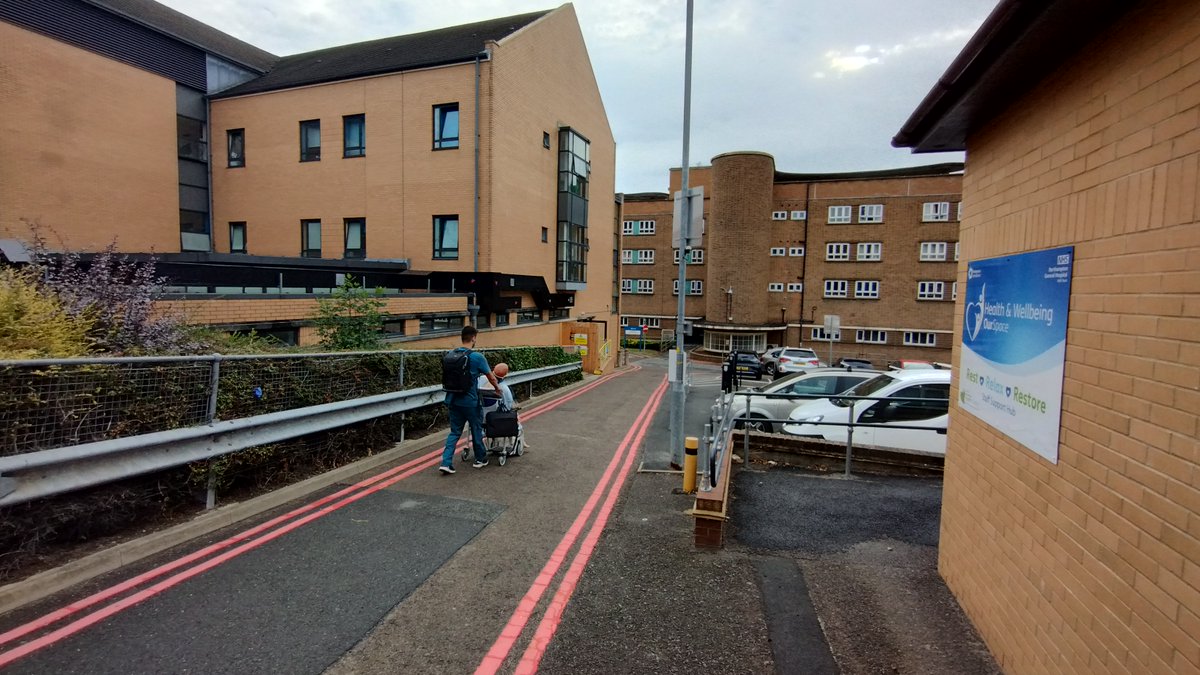 NGHSim_Resus's tweet image. Just in case you were wondering how our Sim Man gets from A to B @NGHnhsTrust, here&apos;s Jay the tech giving him a helping push! #healthcaresimulation #insitusimulation #pointofcaresimulation #simman #nhs #medicalsimulation #Northampton  #NorthamptonGeneralHospital #NGH