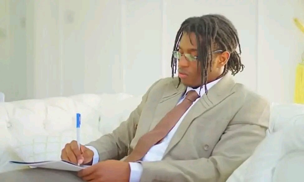 ralphmafiko's tweet photo. We can all Agree that @Voltz_JT is  Only one in our country who is warning and discouraging Drug dealers and drug users!! 

You cant be smocking, weed meth or using any drug and apreciate his work
Still achangoramba achiparidza kusvika dombo razosiwa
SAY NO TO DRUGS N.O.P MAKONI https://t.co/NMFEfozgX0