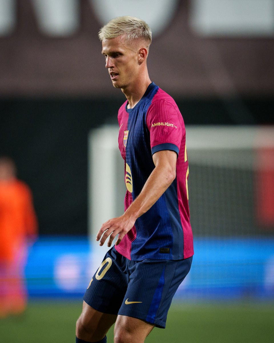 FCBarcelona's tweet photo. A perfect debut

📸 @whitebit https://t.co/F6Sqiv2oYF