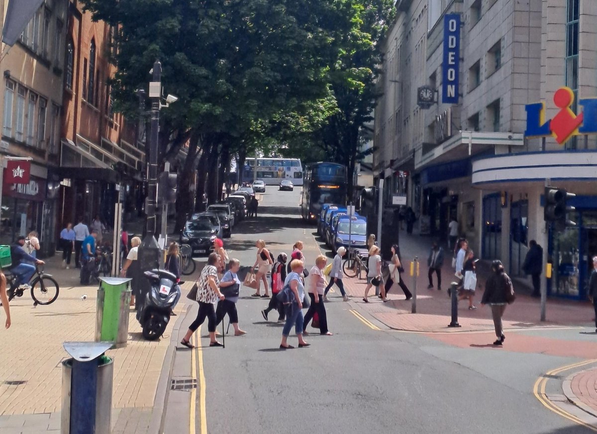 Through the Bristol City Centre Transport Changes consultation we're proposing to pedestrianise more of Broadmead, improve pedestrian and cycle routes, prioritise bus services and much more.  

Get involved at orlo.uk/wxKKd