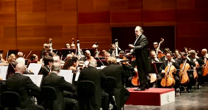 naiz_info's tweet photo. [CRÍTICA]

‘Intensidad y brillo’

https://t.co/pEtQpepUMT

@NoraFrancoM sobre la actuación de la Orchestra Filarmonica della Scala di Milano en la Quincena donostiarra https://t.co/zi9BztOCXX
