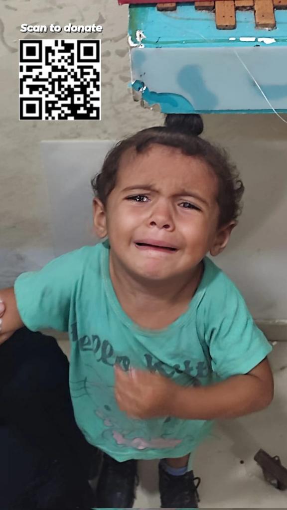 bts_promisa's tweet image. 24 hours and Naya was not able to reach 2k. What is the matter guys? Time is running out. The crossing could open at any time. Naya and her family must leave as soon as possible. We are far from securing the exit of the first person out of six, You can't leave Naya alone‼️.