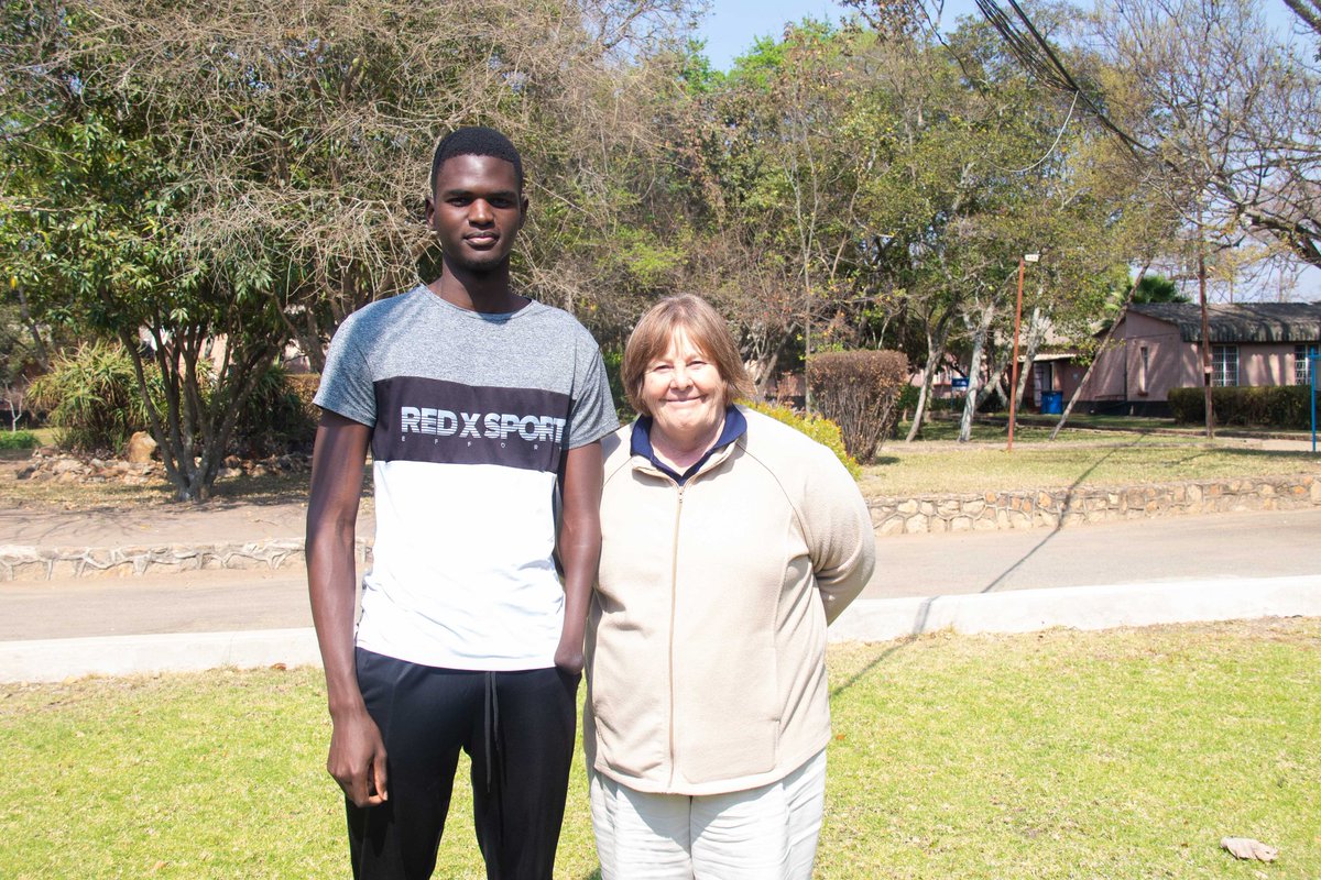 Watershed1987's tweet photo. We grateful to our Paris Paralympian Kudakwashe Chigwedere (class of 2021) who came past the college to say farewell and thank you to all students, teaching and support staff before departing for the Paris games. His 100m race is on Friday 30 August 2024 at 12.50pm. #Zizimoto https://t.co/ErfanMszfZ