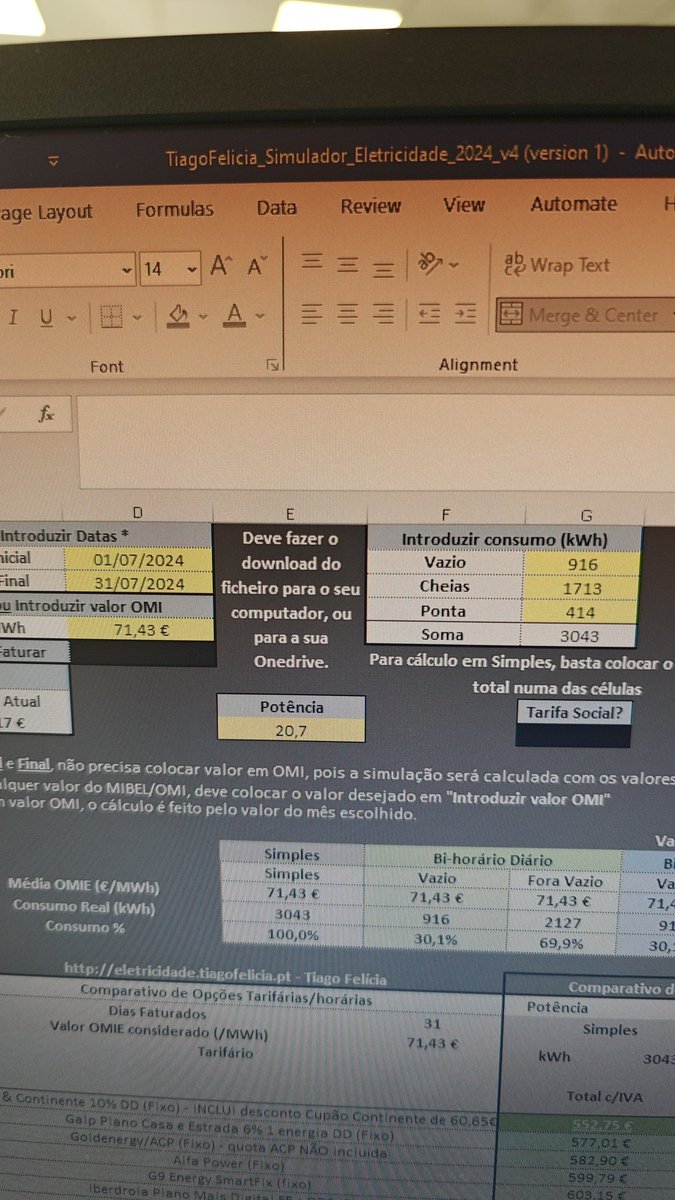 RuiPGD's tweet photo. @danielacapaz_ @GoncaloAguiar Veja isto. Só o que podia poupar só por mudar de empresa. Simulação de 01/07 a 31/07 baseada nos dados que tem nessa factura. https://t.co/82qXnlFazj