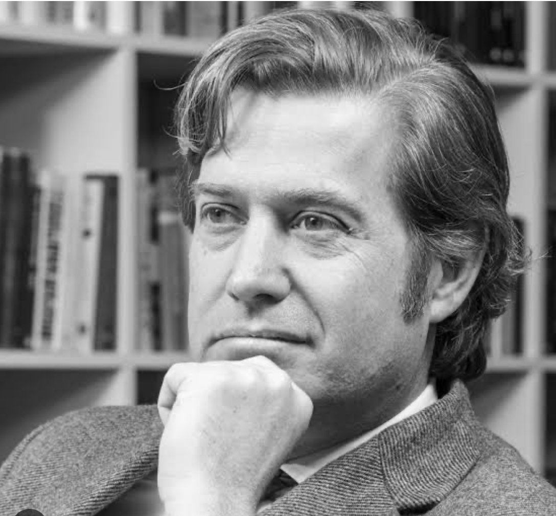 Catorce palabras del filósofo Javier Gomá:
"No conozco una persona realmente bondadosa que sea vulgar. La virtud es siempre distinguida".