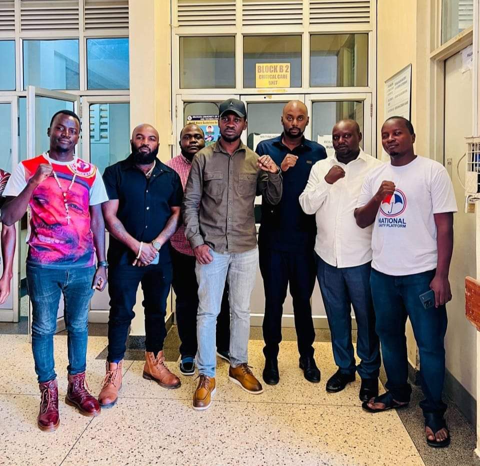 HEBobiwine's tweet photo. This morning in Mbarara, we checked on Hon. Jolly Mugisha, the National Unity Platform Deputy President for Western Uganda. 
She was admitted to the Intensive Care Unit (ICU) on Monday in a critical condition. Thankfully, the doctors have worked very hard to stabilize her condition and we are very delighted to see her make great improvement. Join us in praying for her quick and full recovery🙏🏿