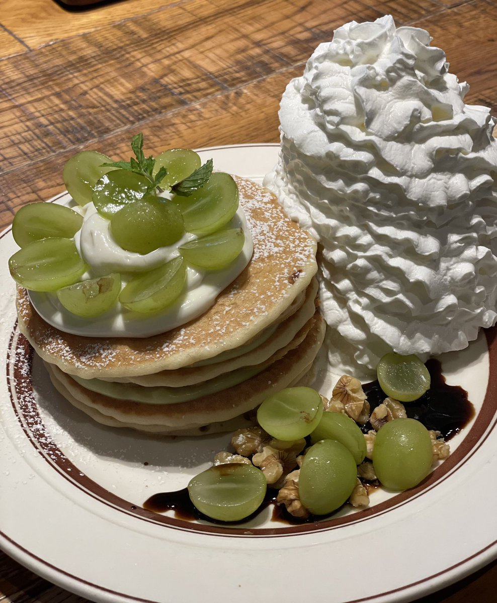 IshidaNobu's tweet photo. シャインマスカット
ごちそうさまでした❤︎

#Eggs 'n Things https://t.co/IIMW3Bx0B6