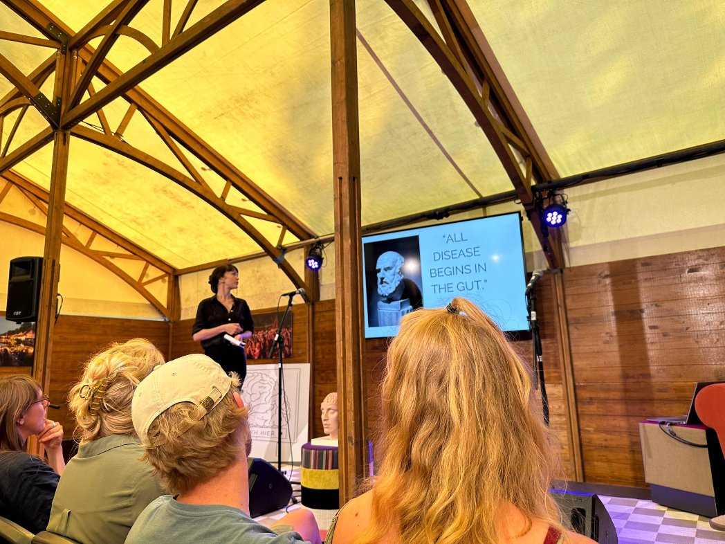 mariejosevantol's tweet photo. Bedankt aan iedereen die er was, zaterdag èn dinsdag! 

Met Magda Ioannou en Silvia Ciampelli. 
@researchumcg @BCNGroningen  #umcg #HealthyAgeing #MentalHealth #MarvelousMind https://t.co/kRzIEmV8Mv