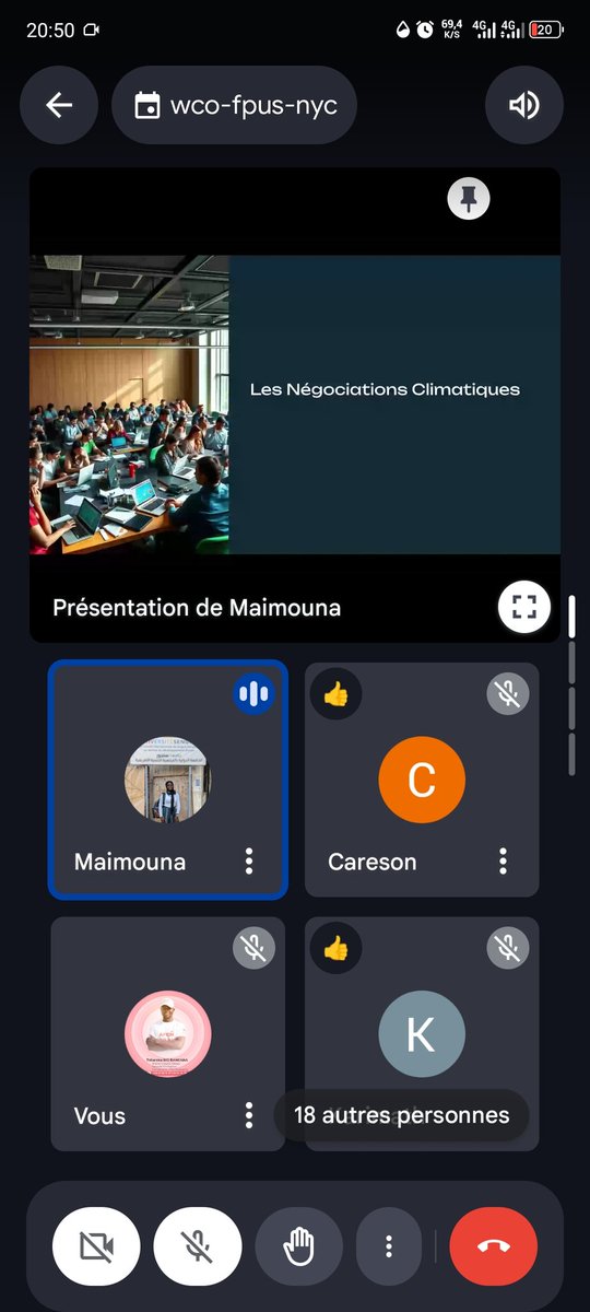 JAAFRICAIN's tweet photo. Les participants ont eu une appréhension des enjeux auxquels nous faisons face quand nous parlons de transition énergétique.

La seconde communication avec Maïmouna Adamou a fait l'objet de découvrir des négociations climatiques.

#journeedelactivisteclimat #climateactivistday https://t.co/P34PAN0rIC
