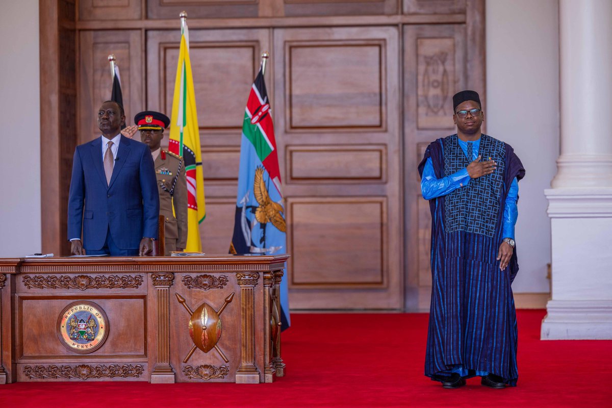 WilliamsRuto's tweet photo. We are strengthening our bilateral ties with other nations to enhance collaborations in areas of mutual interest. We are particularly keen on expanding opportunities in trade, investment and employment in addition to confronting global challenges such as insecurity and climate change.
At State House Nairobi, received credentials from Ambassadors Henk Jan Bakker of the Kingdom of Netherlands, Mirko Giuliette (Switzerland), Ennio Maes (Côte d'Ivoire) and Madou Diallo of the Republic of Mali.