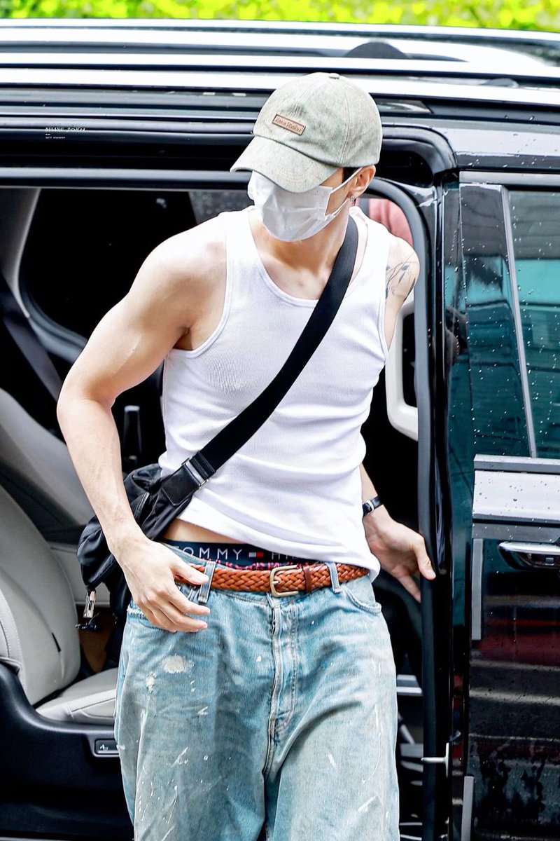 warangngisuh's tweet photo. Denim นี้ป่าวน้องแจน https://t.co/3TkeZ4Fsts
