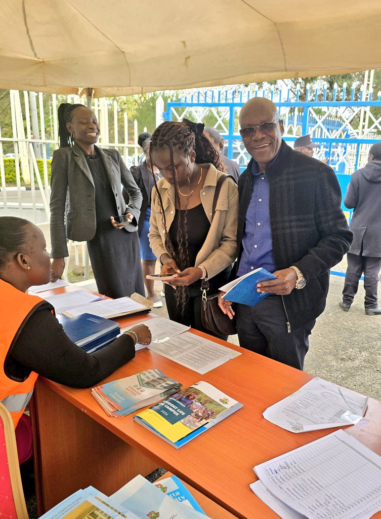 DrBKhalwale's tweet image. Ealier today, I took my dota, Tubu, for registration and admission at Kenyatta University. My sincere thanks, and congratulations to the VC, the lecturers, and the non teaching staff for the cordial, fast, and meticulously efficient process. Only payment for accommodation is…