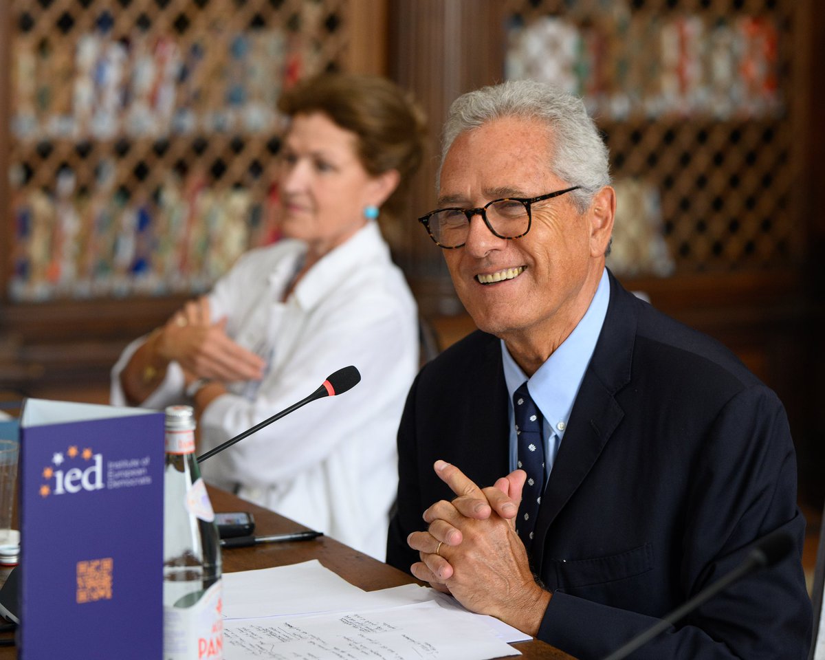 Grande successo per la Quinta Soft Power Conference, che si e’ chiusa ieri a Venezia. Due giorni di lavoro con importanti personalità italiane ed internazionali.  Su softpowerclub.org il programma e gli interventi