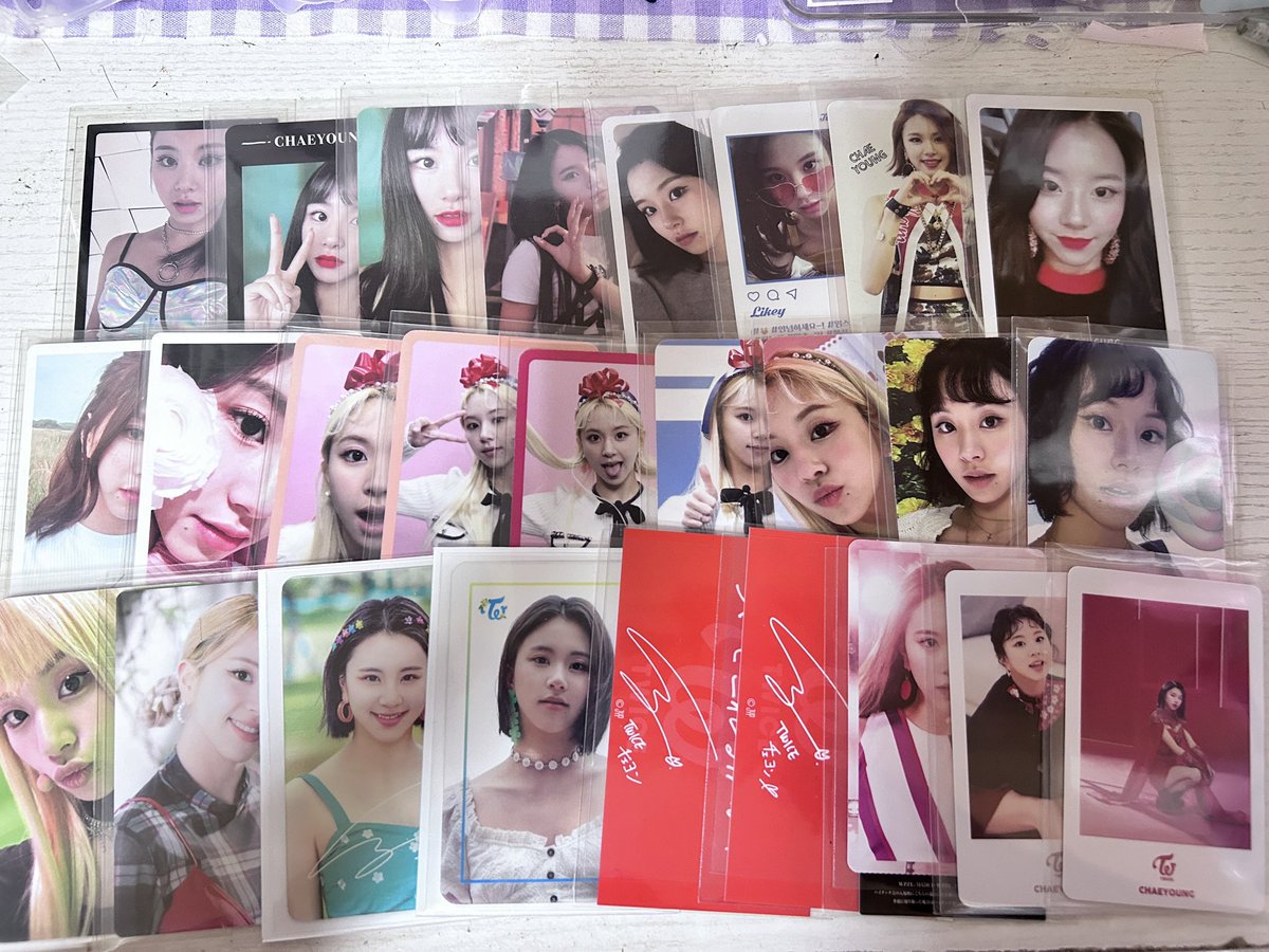 tc_kh_'s tweet photo. twiceトレカ買取
求　買取
譲　画像のもの
メルカリもしくは郵送にてお取引できる方でお願いします🙇‍♀️
希望額と一緒にリプして頂けるとありがたいです😭
#トレカ交換 #TWICE交換 #TWICE買取 #交換 #twice #TWICE #TWICEトレカ買取
#TWICEトレカ交換 https://t.co/6eykGg735P