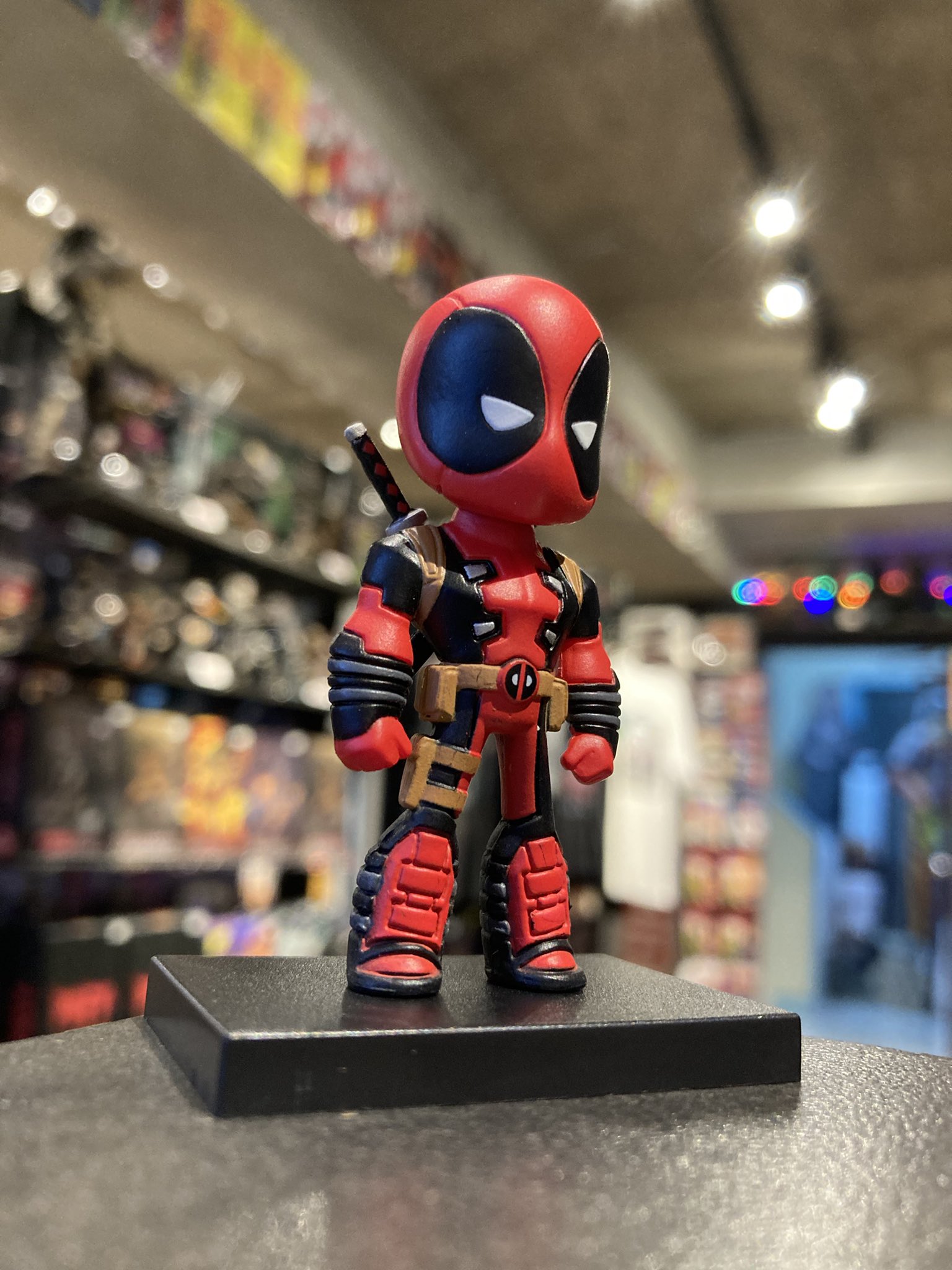 グリヒル　ミニフィギュア　デッドプール　トレーディングカード＆台座入り　マーベル トピックス東京コミコン販売商品第\u200b1弾発表！「グリヒル ミニ