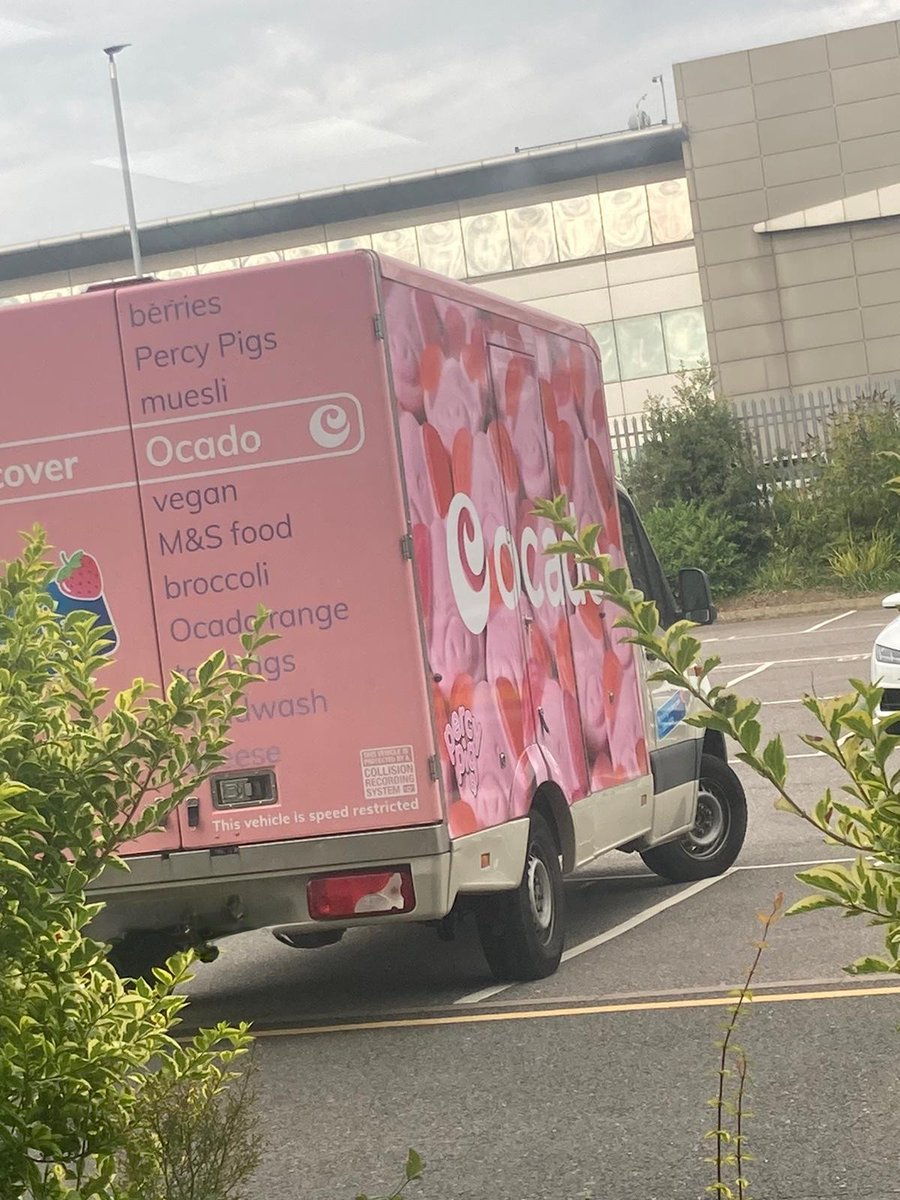 TheOnlyCeeCeeJ's tweet photo. Got a Percy Pig van deliver our Ocado order. Made the entire office's day! @Ocado @marksandspencer https://t.co/BBNW5oiVht