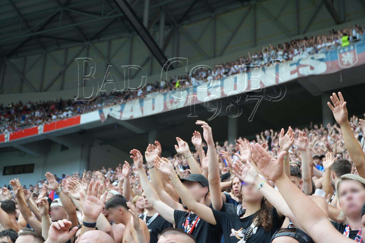 UltrasMadeinFR's tweet image. ⚽ OL - Monaco
📢 Bad Gones ! 
📆 Samedi 24 août 2024 
📸 @BG1987Officiel 

#OLASM