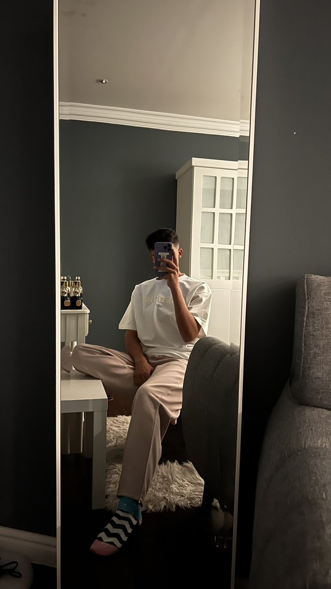 تأتيك المغثه من حيث لاتعلم . 
ونت جلس تبي تروق  🤦🏻