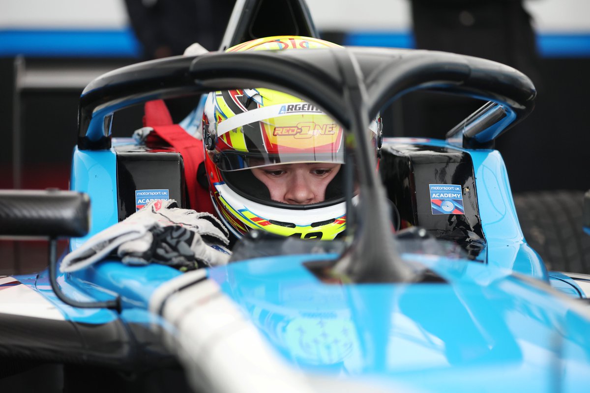 officialrowancp's tweet image. What an amazing weekend @DoningtonParkUK! 

It was amazing to announce that I have become a Children's Champion for @SheffChildrens 🌟

To top the weekend off, I got back on the podium taking third in race three and two rookie wins!

Absolutely #buzzing after this weekend