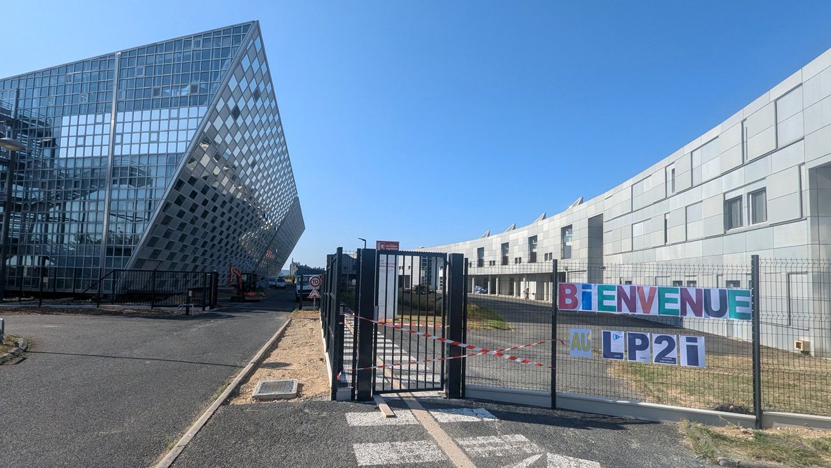 Lycée Pilote Innovant International #LP2I tweet media