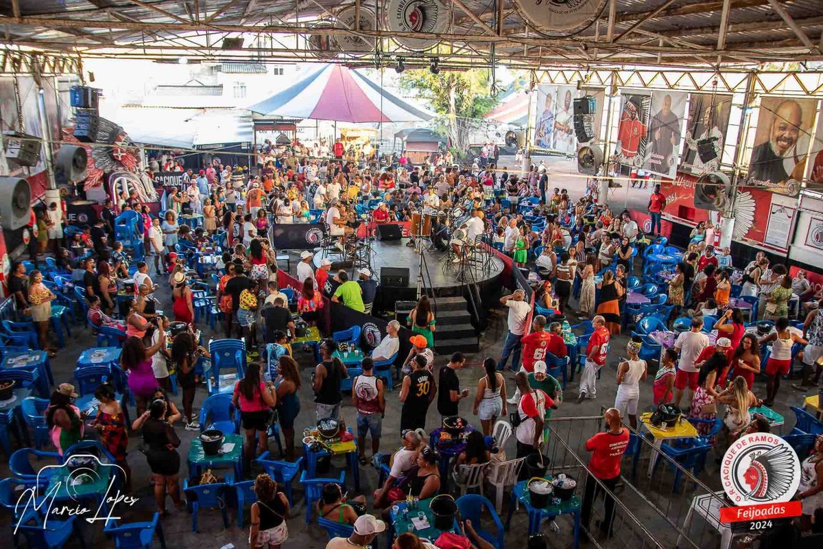 caciqueoficial's tweet image. Bom dia pessoal!

Que todos nós tenhamos uma excelente semana! 🙌🏾

E já entramos na contagem regressiva para domingo! 🥰

#caciquederamos
#sambaraiz
#templosagradodosamba