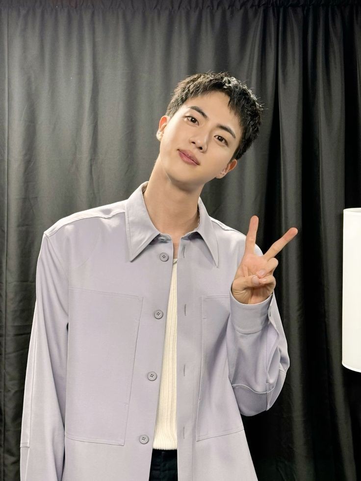 armys vamos ter Jin na Netflix?

RT &amp; REPLY 

JIN NETFLIX DEBUT
#JINonNETFLIX