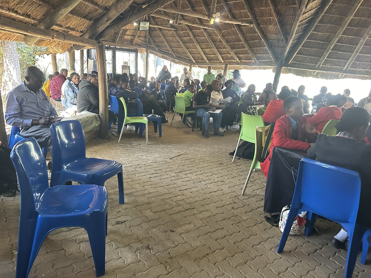 JoburgParksZoo's tweet image. 7 Regions, 18 Schools, over 70 learners = Future Coders, Smart Citizens, Animal Lovers
#JoburgCares #JoburgYouth #Smartcoders