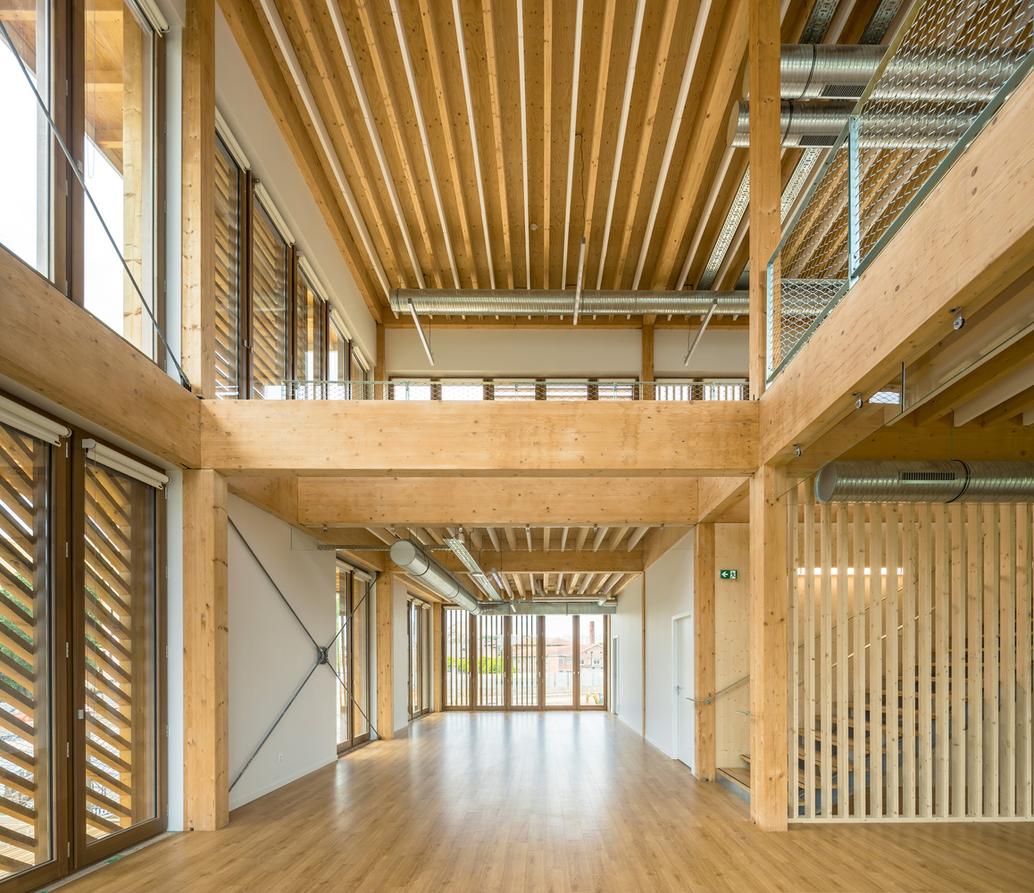 illustrarch's tweet photo. Maison des Services Latécoère by Brenac &amp; Gonzalez &amp; Associés

#building #architects #design #architecture #illustrarch https://t.co/EQ6uY2Zaqu