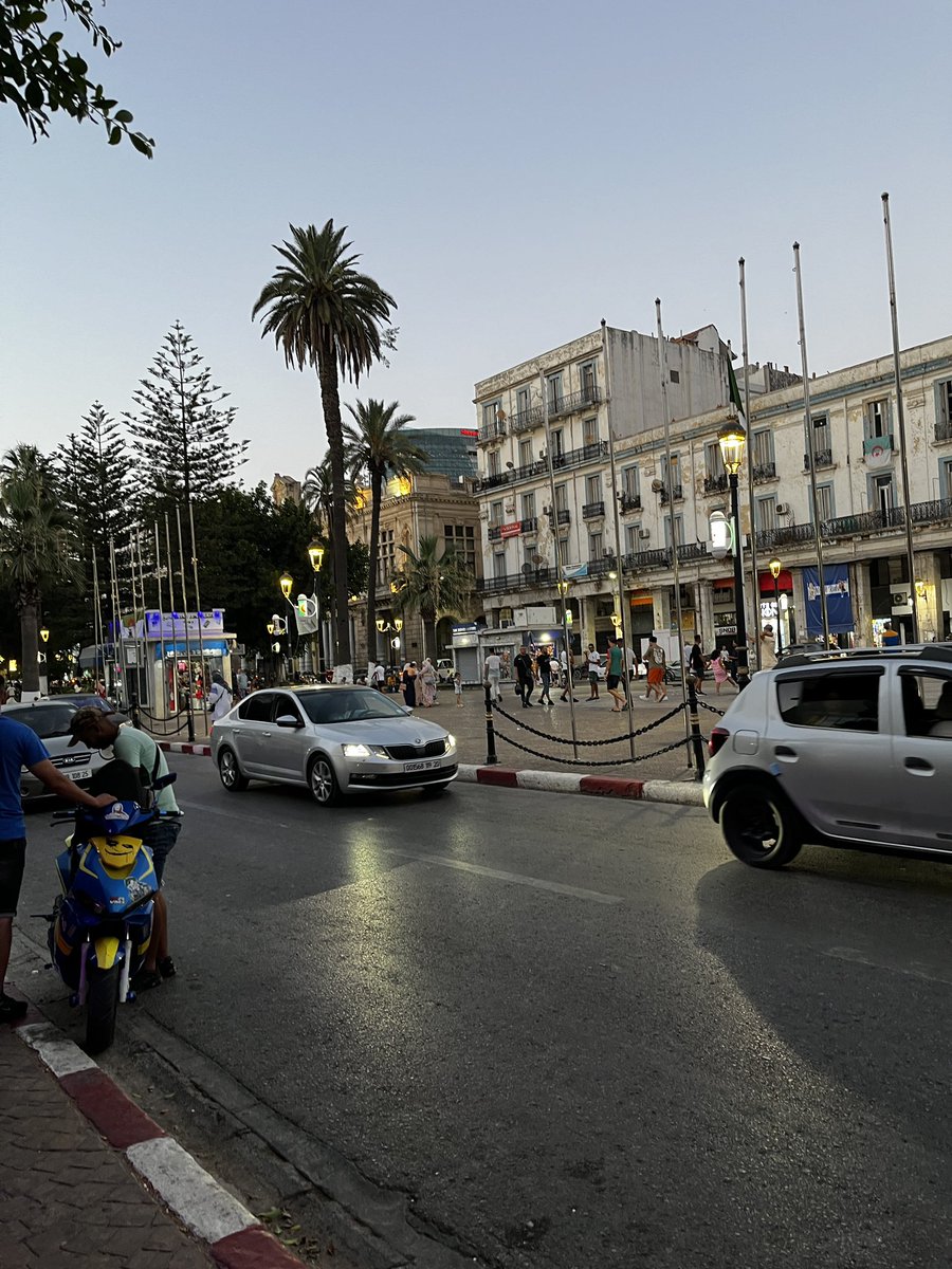 BONEZI / Monteur vidéo tweet media