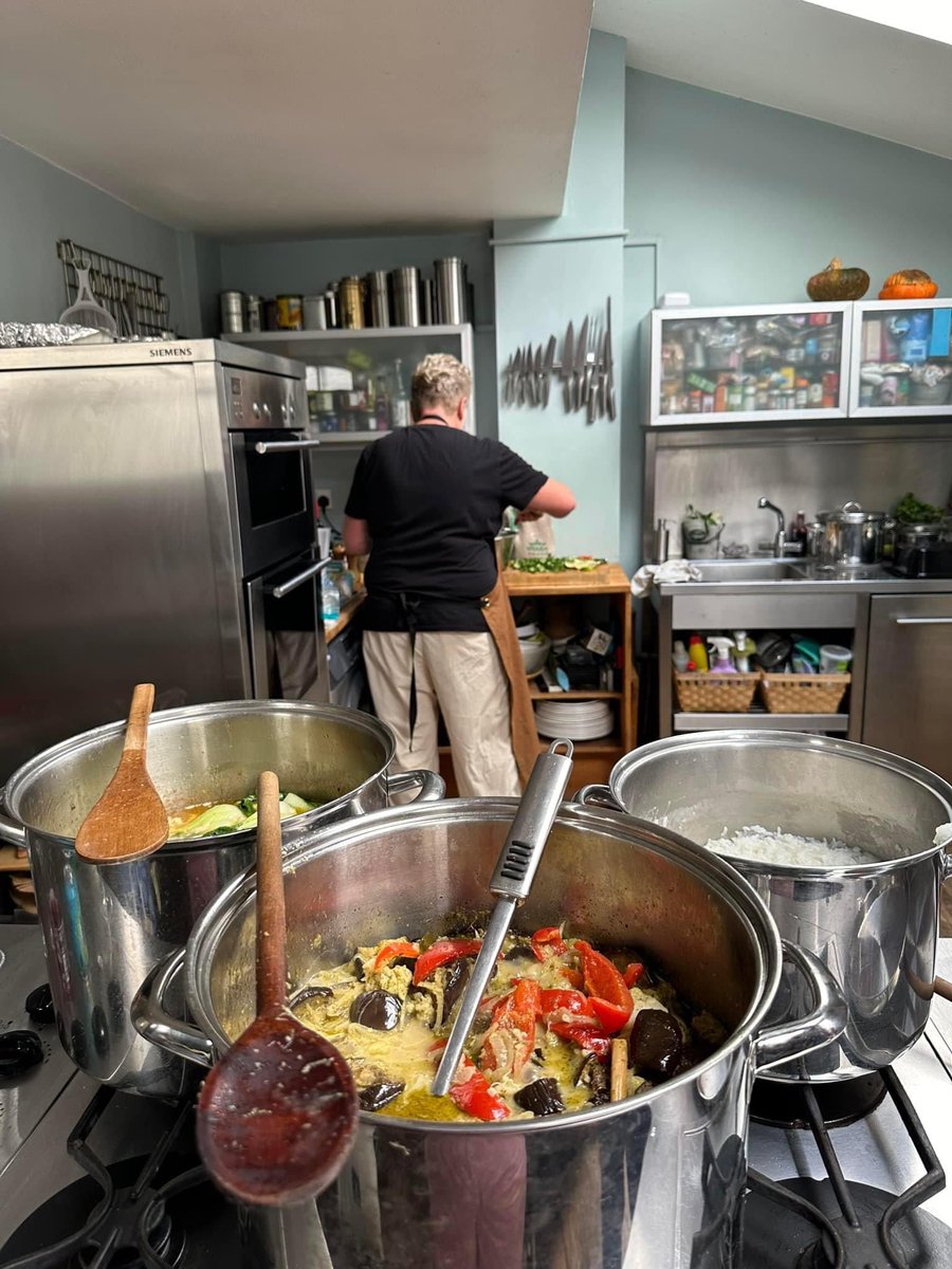 foodgrower's tweet image. It was a big pan #cooking for the party on Sunday. Pleased I made my own red and green #currypaste for a chicken plus a vegetarian #SEasian curry - #vietnamese #thai. No #leftovers in this house and I enjoyed it again last night. #partycooking #nowastedfood