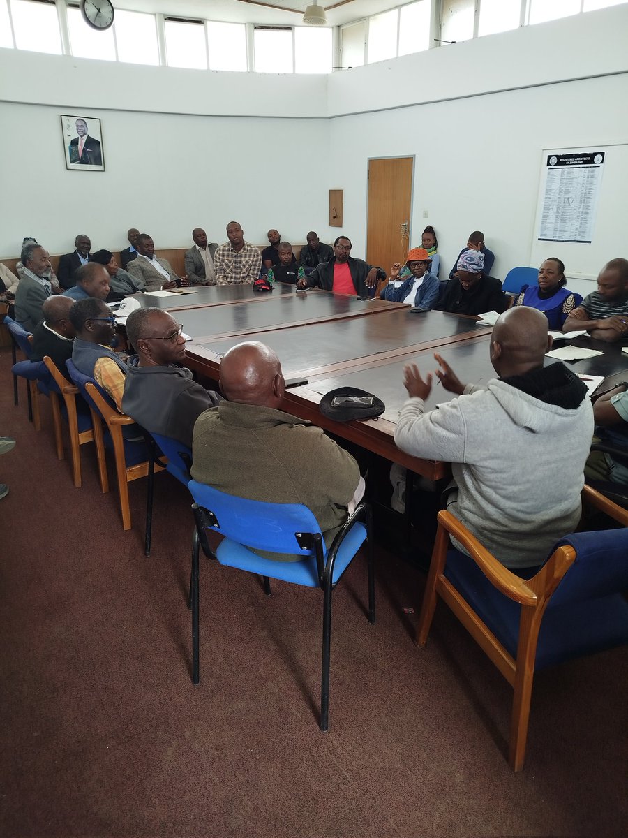 ward10develpmnt's tweet photo. On Saturday the 24th of August we held a joint ward feedback meeting with Waterfalls residents from Ward 8, 10 and 23 and the City Council heads of departments to thoroughly articulate and address pertinent issues and trying to find solutions to the challenges we are faced with. https://t.co/svoyaZ6a2E