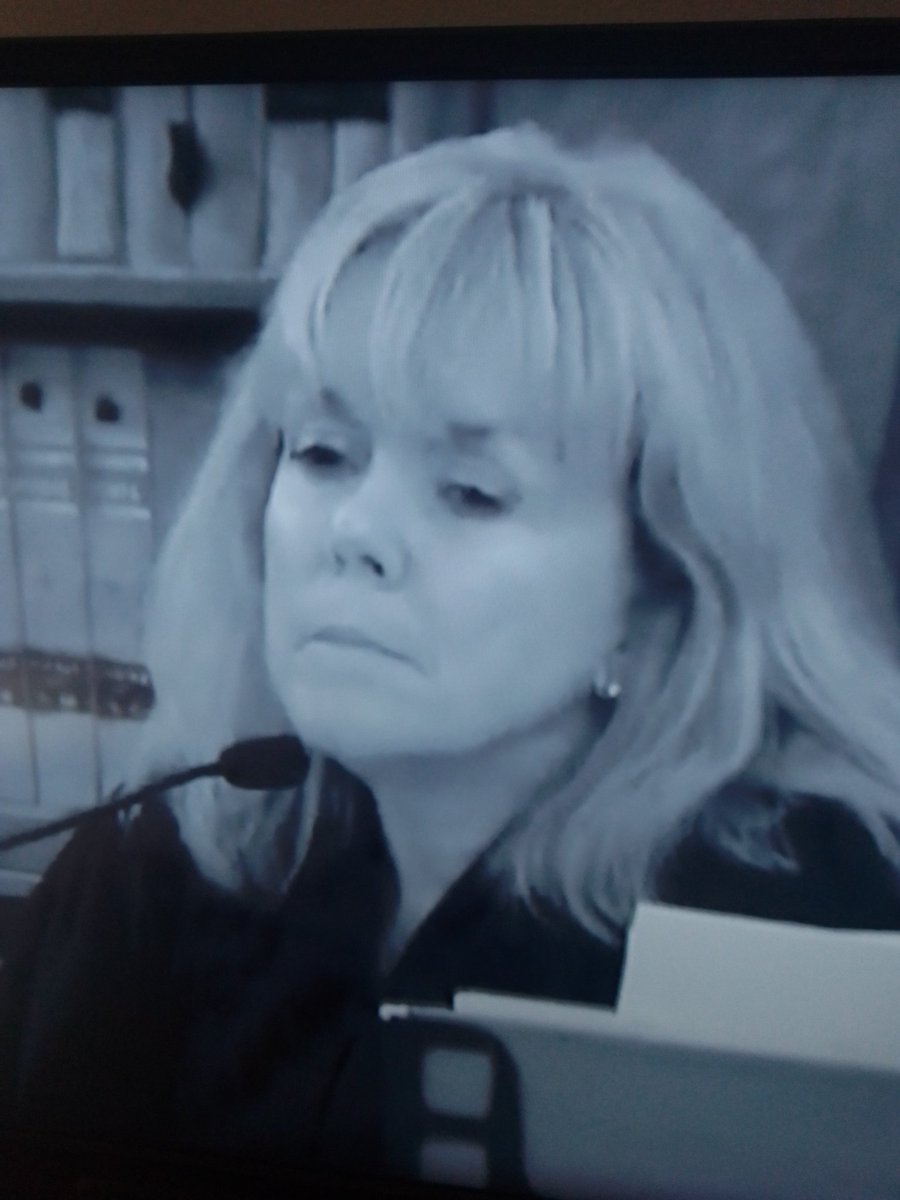 DebInfo7's tweet image. Is something funny Miss Read? Hell No Auntie Bev, Corruption and Cover up of the Murder of Officer John OKeefe is seriously not funny! The Jokes on Karen! #FreeKarenRead #FrameJob #JusticeForJohnOKeefe #JusticeForTurtleboy #Microdots #Flipperhead