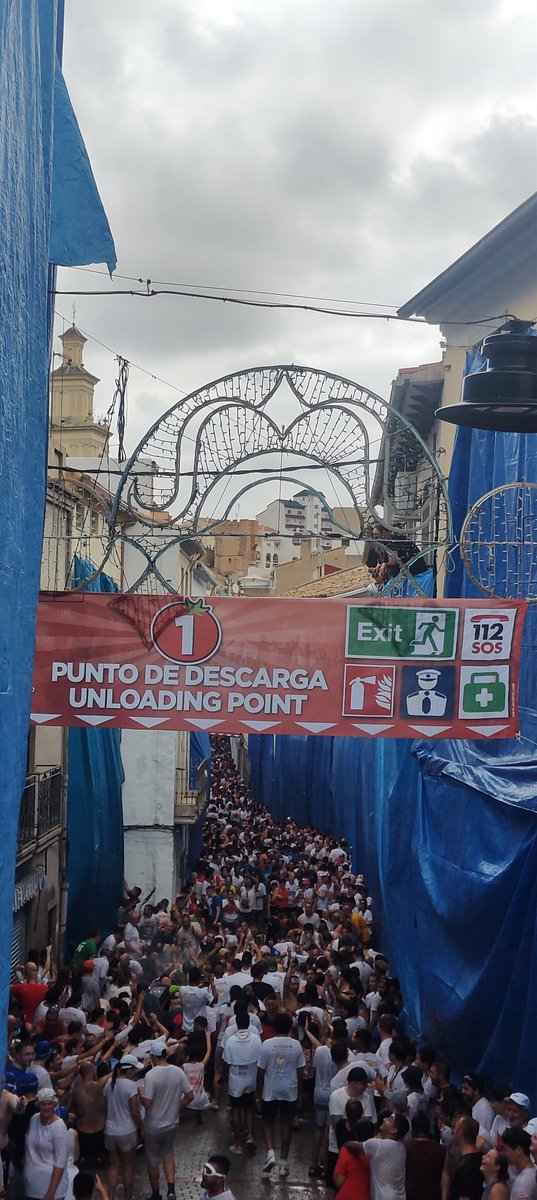 Happy La Tomatina Day! 🍅🎉 Celebrate the world’s biggest tomato fight with TomatinaCoin (TMT). Join the crypto community that’s as vibrant as the festival itself! #TomatinaCoin #Crypto #LaTomatina #Valencia #Buñol #TMT tomatinacoin.com We are in Buñol! <a href="/LaTomatinaInfo/">La Tomatina Oficial</a>