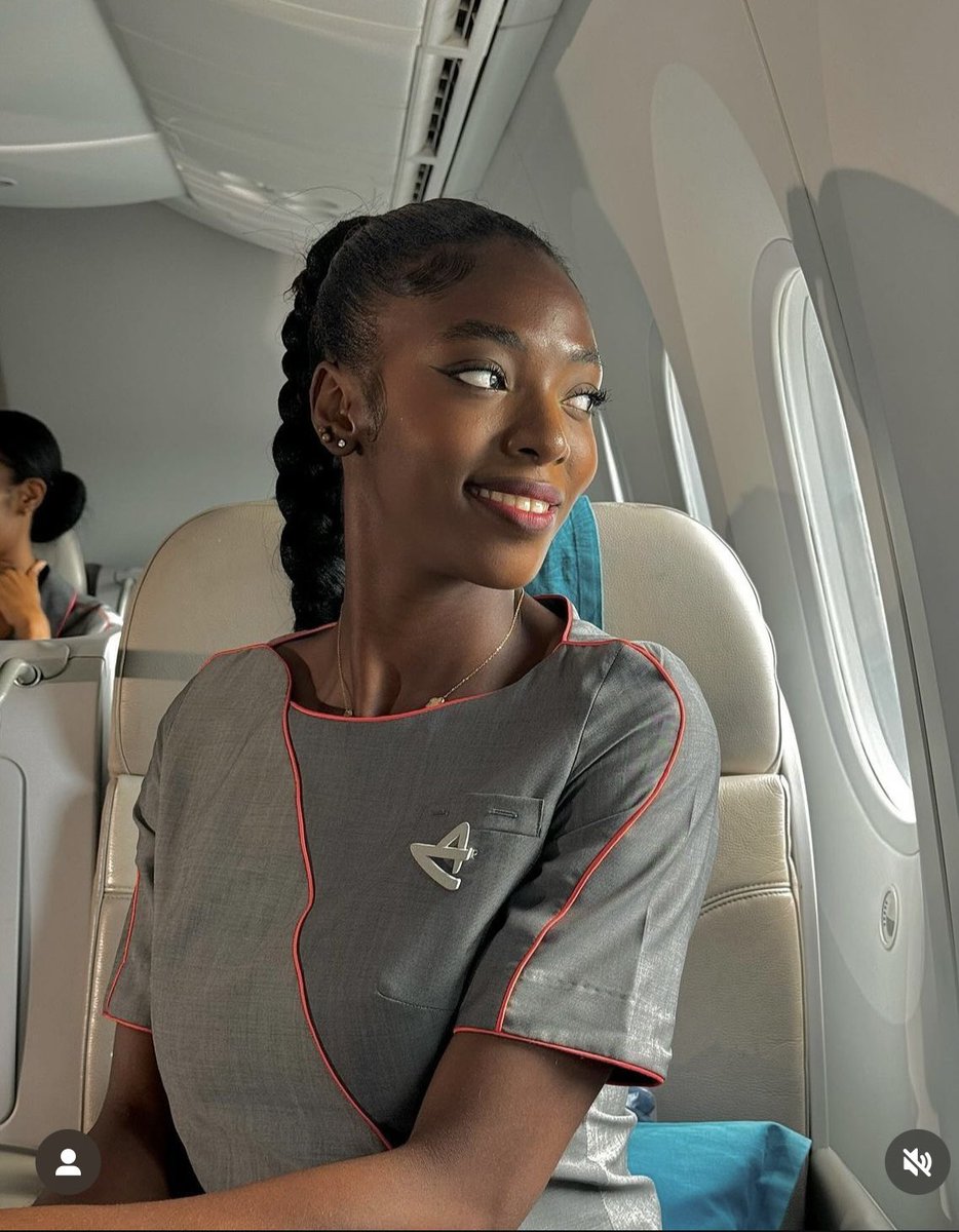 mouzikisslama's tweet photo. Y a pluuuus de doute voici votre Miss Mayotte 🇾🇹 2024 ce samedi 🤭 https://t.co/tXE89L8CEl