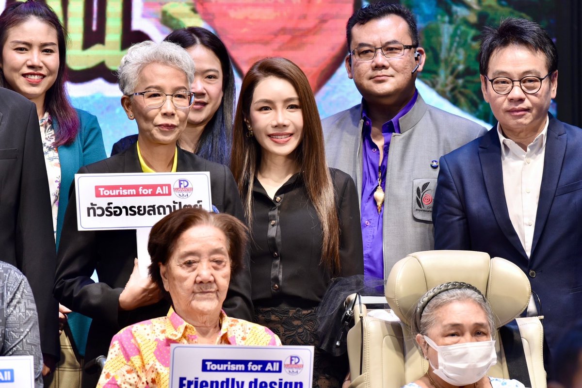 วผมร่วมงานเปิดเส้นทาง “ททท. ทัวร์อารยสถาปัตย์ ส่งเสริมการท่องเที่ยวเชิงสุขภาพ และการท่องเที่ยวเพื่อคนทั้งมวล กรุงเทพฯ - ชลบุรี” ตั้งเป้าเมืองพัทยา เป็นเมืองท่องเที่ยวที่น่ามาเยือน รับนักท่องเที่ยวได้อย่างเสมอภาค เท่าเทียม และทัดเทียมกับนานาอารยประเทศทั่วโลกครับ #Tourismforall