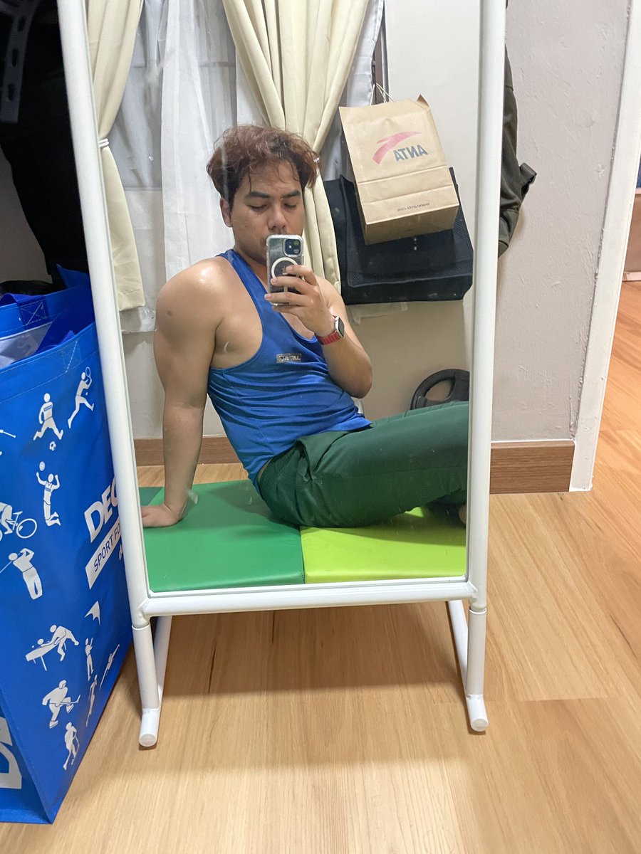 IzzyWafi's tweet photo. Done #Freeletics Balanced Burn Journey
Session 23/48
+ 50 pushups
#BeBetterAndStronger #Pelan2Dayung https://t.co/xlLUvFpTEd