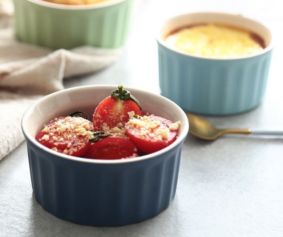 StyleMyRoom's tweet image. Make baking more fun and special with our ceramic baking cup molds, which are the perfect addition to your kitchen arsenal.

Available in four colours // Shop now stylemyroom.com.au/collections/ba…

#bakingmold #bakingcups #bakeware #bakewares #bakingtools #ceramicware #ceramiccup